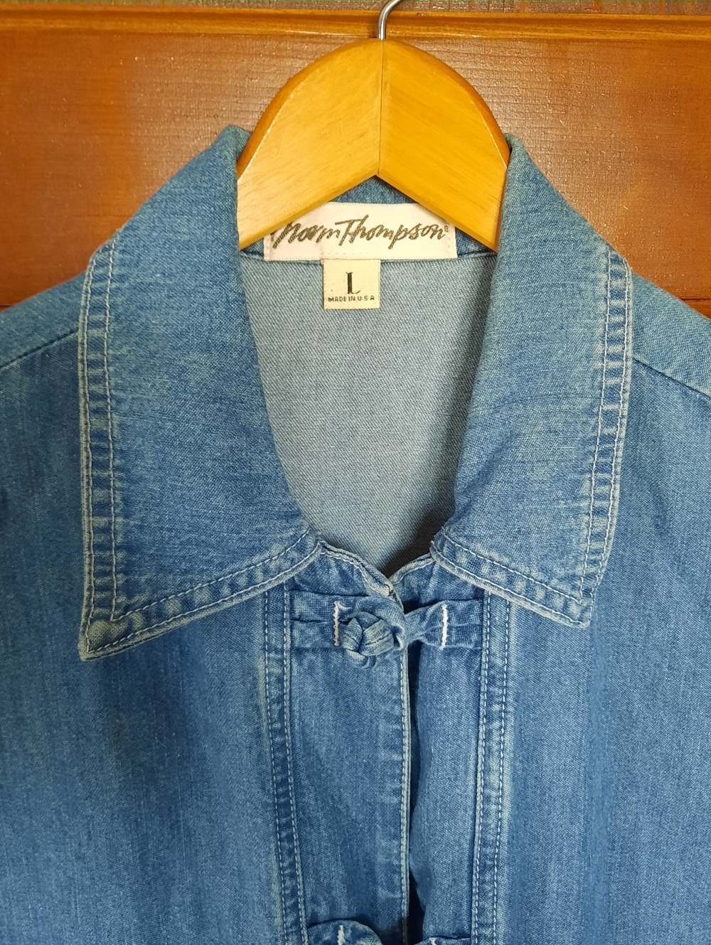 Norm Thompson Cotton Blend Medium Wash Denim Tang Jean Jacket Size Large - Picture 4 of 13